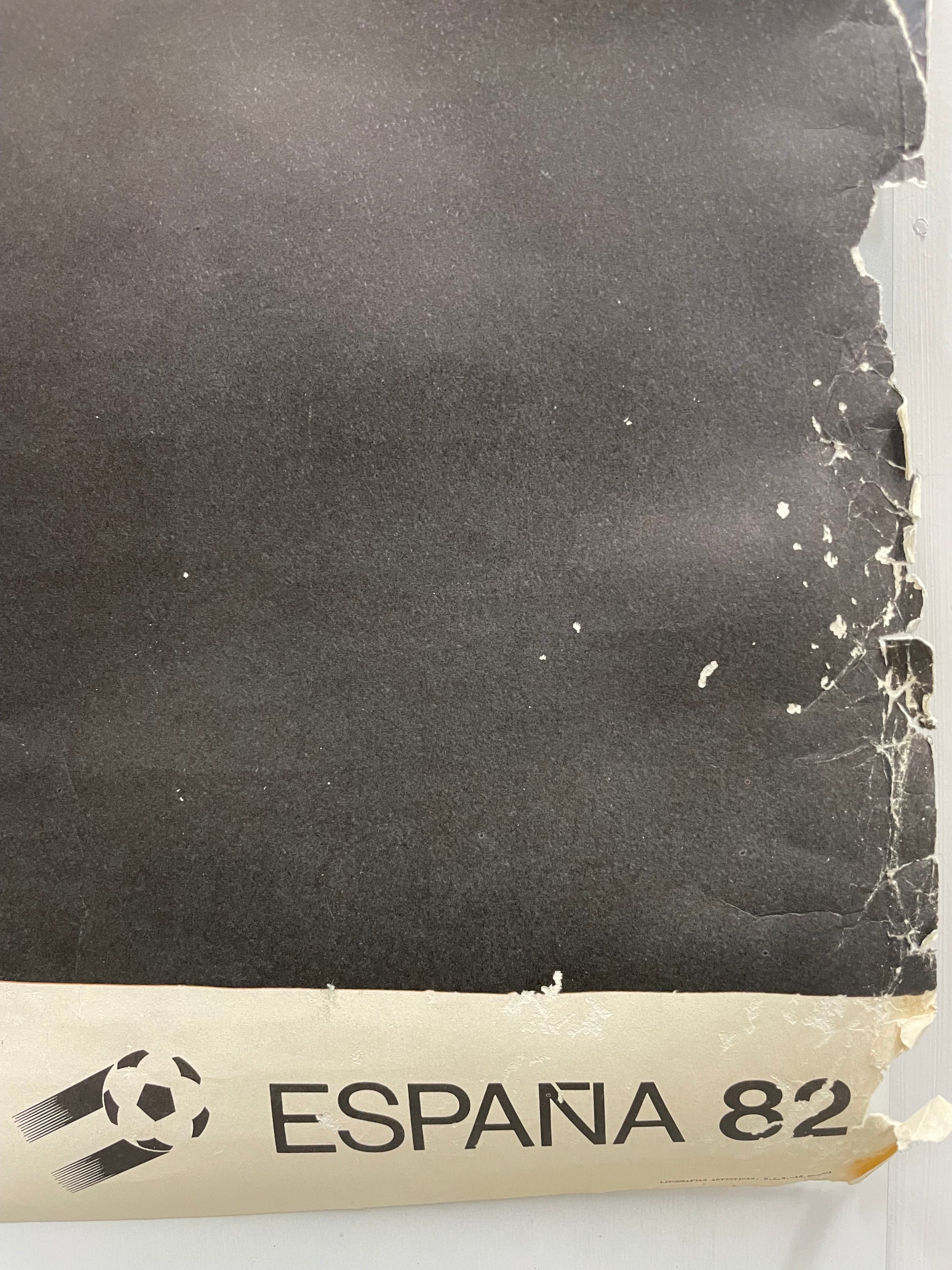 vintage, Copa del Mundo de Futbol - España 82, off-set lithographic sports poster by Arroyo - HAPPIEST KID FINDS - Museum-quality antique and vintage posters, original art, preservation and restoration