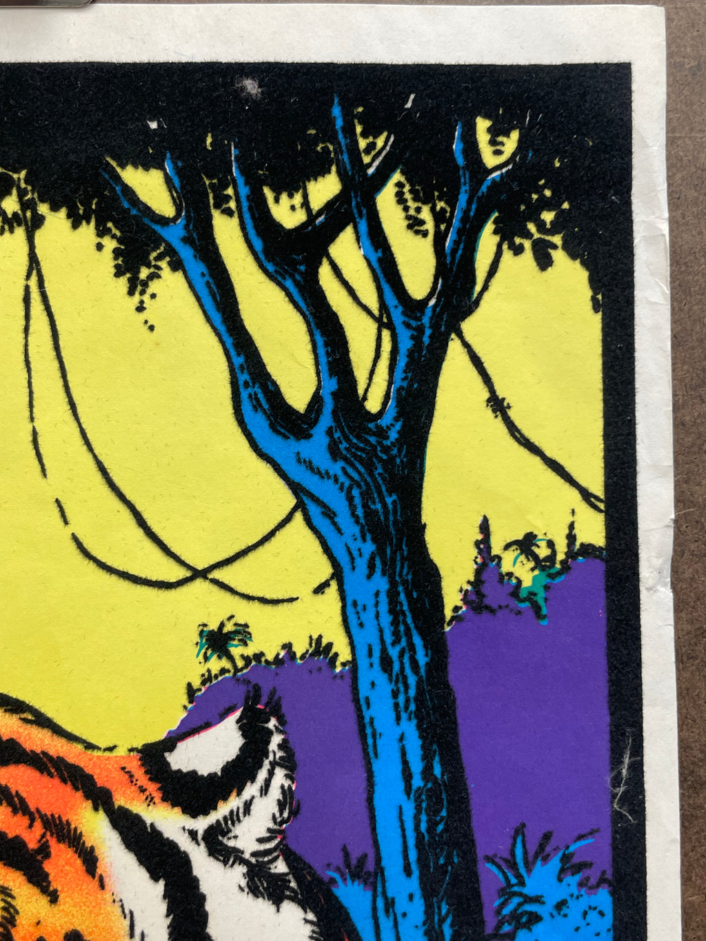 vintage 1977 flocked, Tiger, mini black light poster