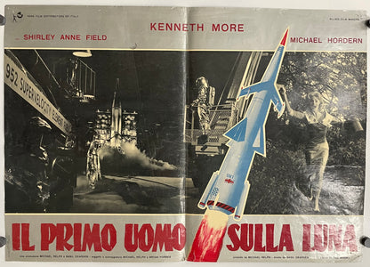 Vintage movie poster with a rocket and people, featuring text in Italian.
