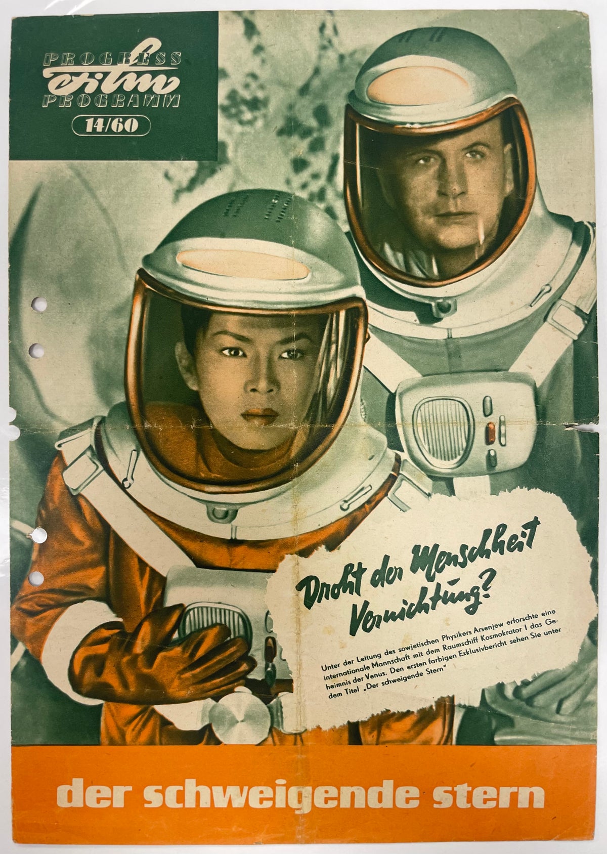 Vintage movie poster featuring two astronauts in space suits with text in German.