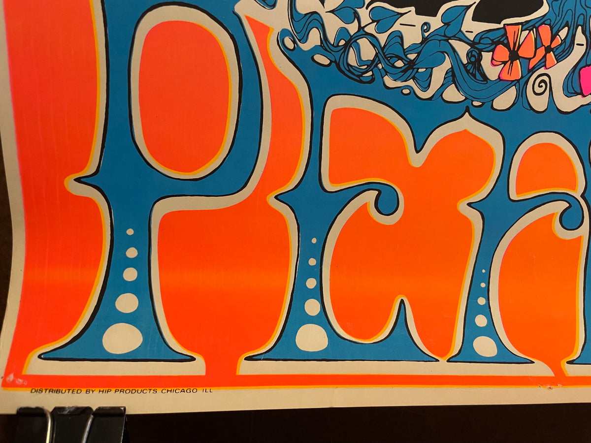 vintage V sign Peace black light poster 1970s | Happiest Kid Finds art restoration vintage poster art gallery