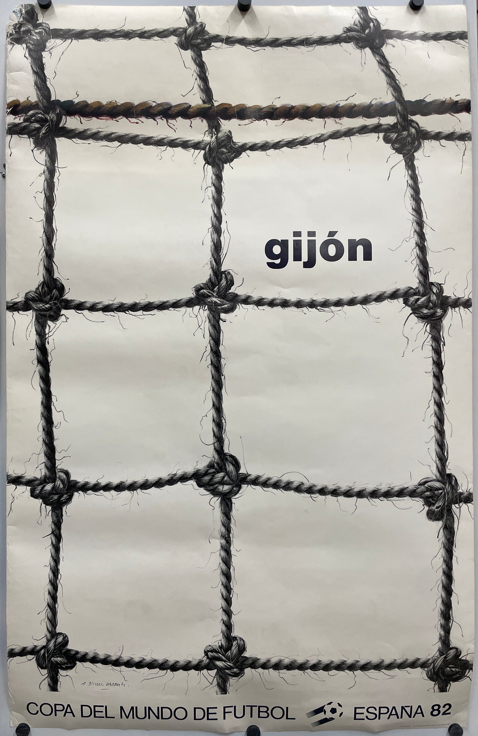 Gijón- Copa del Mundo de Futbol
vintage offset-lithographic sports poster, textured surface with grid pattern.
